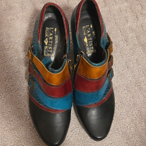 L'ARTISTE SpringStep Leather Booties 9 - Picture 5 of 8